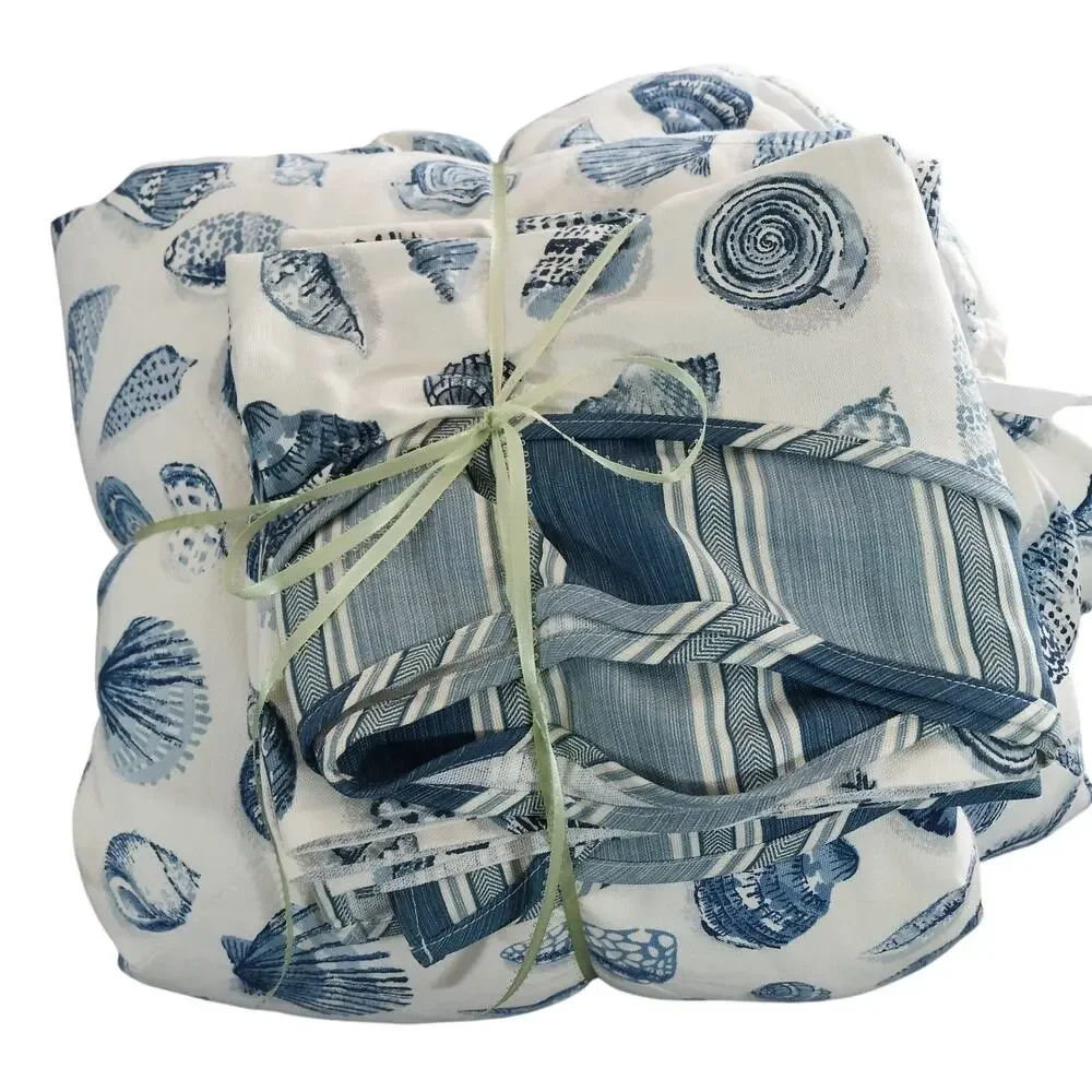 WAVERLY CLASSICS! CREAM & BLUES SEA/SHELLS PATTERN BEDSPREAD+ 2 WINDOW VALENCES!